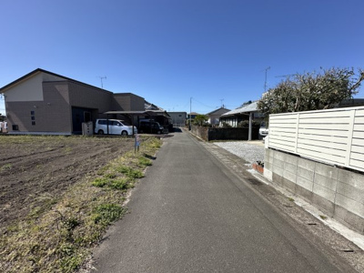 【前面道路含む現地写真】 | 安久町 316万円