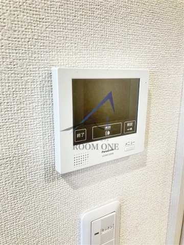 メゾンロジィエのセキュリティ|モニター付きインターホンです。