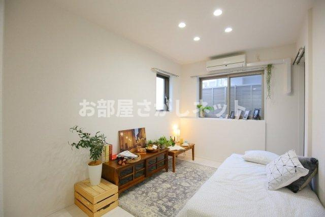 小石川フィエルテ【おとり物件なし】#学生・社会人にオススメ！初期費用分割払いOK！の洋室|※家具・家電・小物はイメージです