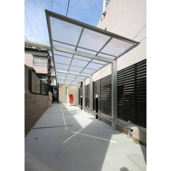 RadIAnce向陽(レイディエンス向陽)　名古屋市賃貸　仲介手数料無料の駐車場