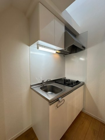 RadIAnce向陽(レイディエンス向陽)　名古屋市賃貸　仲介手数料無料のキッチン|同物件別部屋
