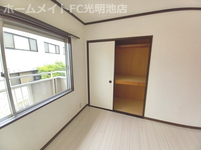 エクセレート府中B棟の収納