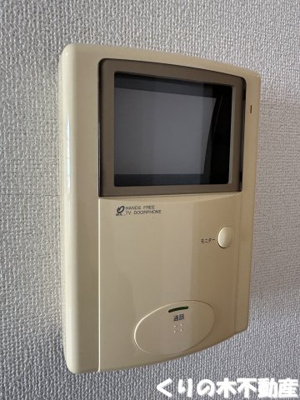 【セキュリティ】 | リフティートリウ | モニター付きインターホンです
