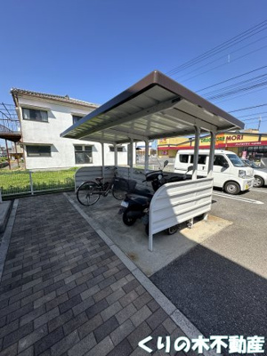 【駐車場】 | リフティートリウ | 駐車場に車を止められます