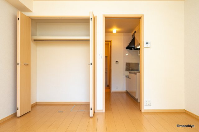 ガーデンハウス朝日山　Eの収納