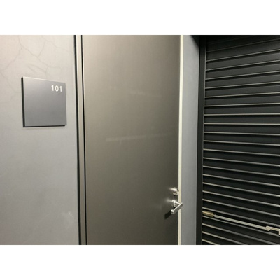 【玄関】 | エビデンス | 収納もある玄関です