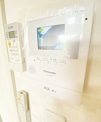 【セキュリティ】 | リオガーデン | モニター付きインターフォンです。