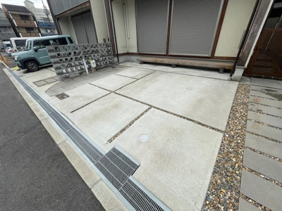 【駐車場】 | AtoZ House