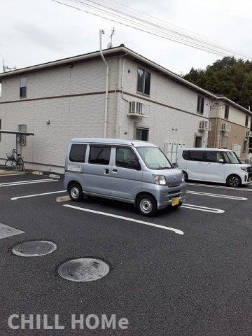 ポラリス１号館の駐車場|当社、チルホームのHPもご覧ください(^^)/物件情報多数♪