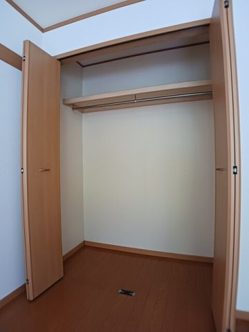 ヴァン・コリーヌＢの収納