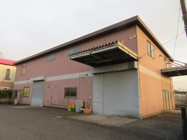 越谷市東町３丁目の倉庫