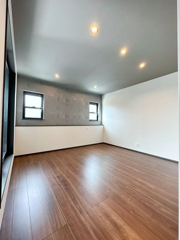 東区中山上2丁目No.3の寝室|8.25帖の広々とした主寝室☆