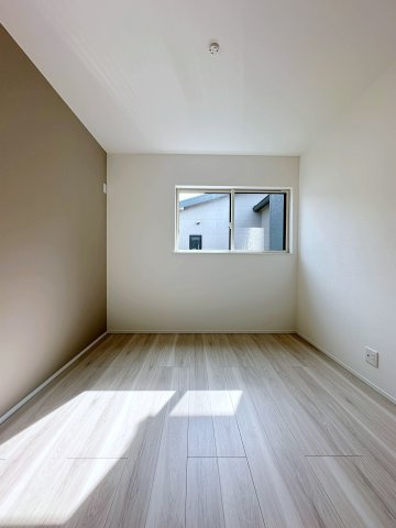 東区中山上2丁目No.3の洋室|5.25帖の洋室☆