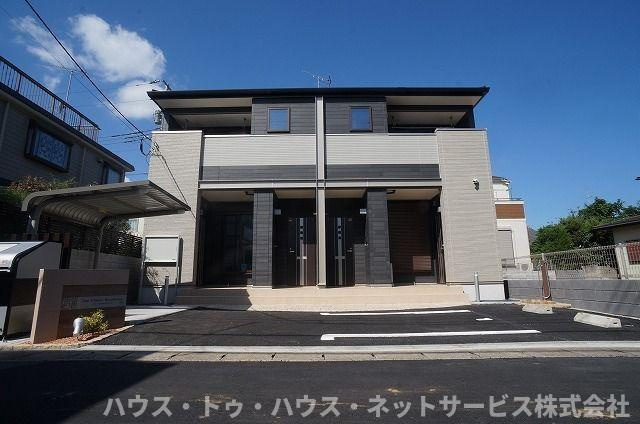 クローバーレジデンスの外観