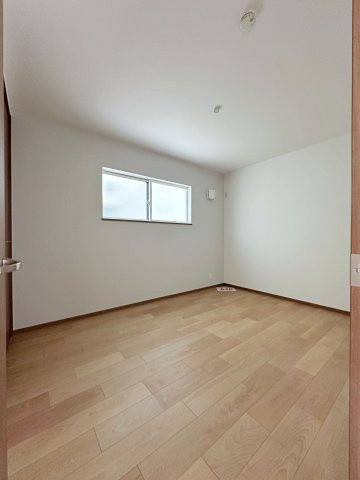 安佐南区東原3丁目 No.6の洋室|1階6帖の洋室☆