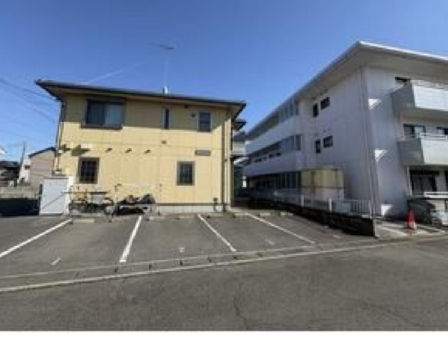 売アパート　小山市城北の駐車場