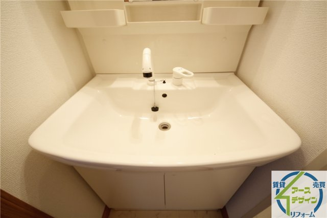 コンフォート・ヴィラⅡの洗面所