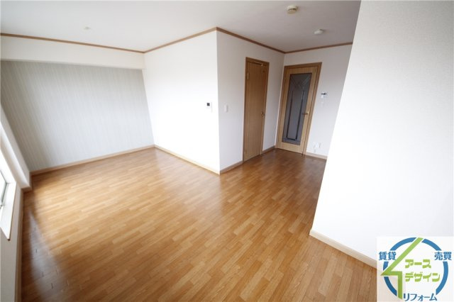 コンフォート・ヴィラⅡの居間・リビング