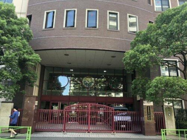 東京成徳大学中学校まで1218m