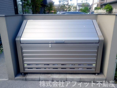 【その他共用部分】 | ラ　プレスタ―ジュ | 敷地内ゴミ置場