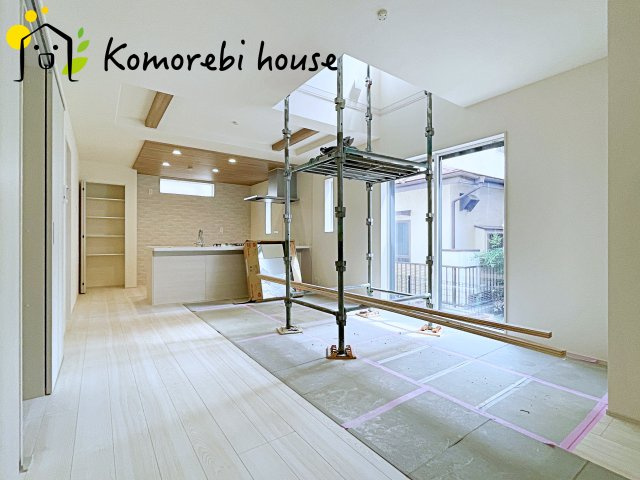 さいたま市見沼区東大宮3丁目　3期　新築一戸建て　ブルーミングガーデン　01の居間・リビング|26.5.7　撮影済み