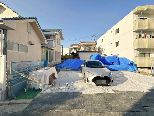 安佐南区西原9丁目 No.1の駐車場|(1号棟)駐車スペースは並列2台駐車可能☆