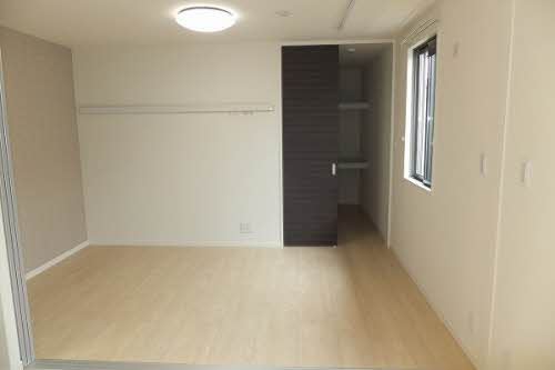 シャーメゾン新町の居間・リビング