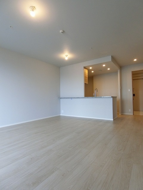 ザ・タワー横浜北仲の居間・リビング|ゆったりとした居間です