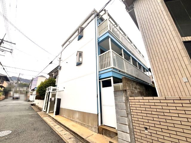 ロジェ楠丘の外観