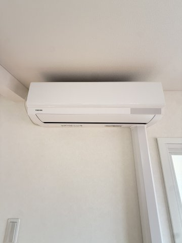 エスカイア八軒の冷暖房・空調設備