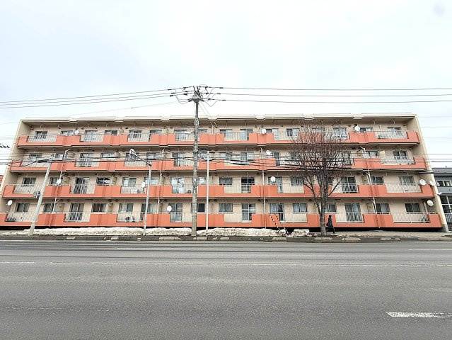 エスカイア八軒