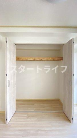 大阪市淀川区三国本町２丁目の賃貸マンションの収納