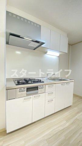 大阪市淀川区三国本町２丁目の賃貸マンションのキッチン