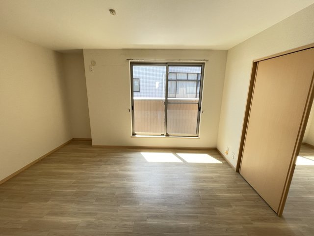 ヒルズ篠山の居間・リビング