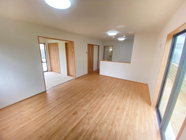 ハートフルタウンうるま市江洲　B号棟の内観：施工例|※同建築会社施工参考写真となります。