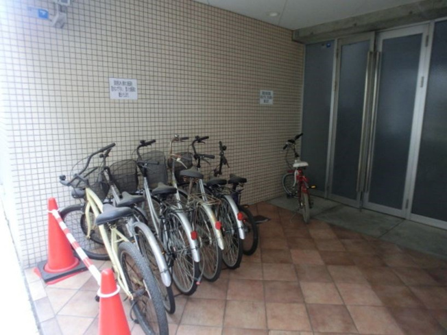 駐輪場