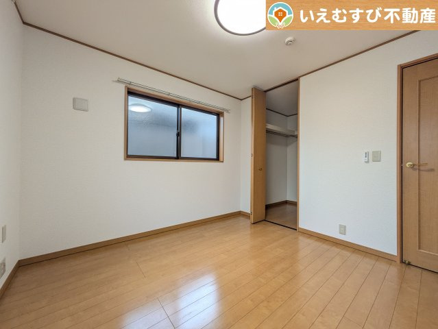 本庄市東台5丁目　中古戸建の寝室