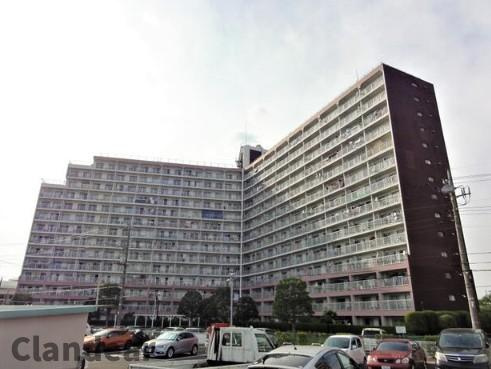 竹の塚スカイタウンの外観|ドキドキの新生活も、安心してスタート。ぴったりの住まいを見つけませんか？クランディアが一緒に住まい選びをサポートします‼　まずは、お気軽にお問合せください　＃クランディア