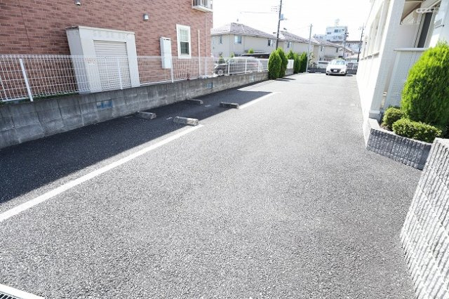 アクティブⅢの駐車場