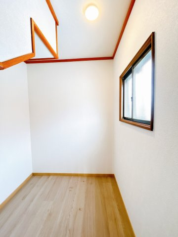 【収納】 | 網走郡美幌町字青山南５番地１１　中古売家 | 【リフォーム済】1階階段下収納です。