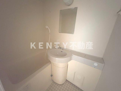 【浴室】 | ウイング塩山 | コンパクトで使いやすいお風呂です