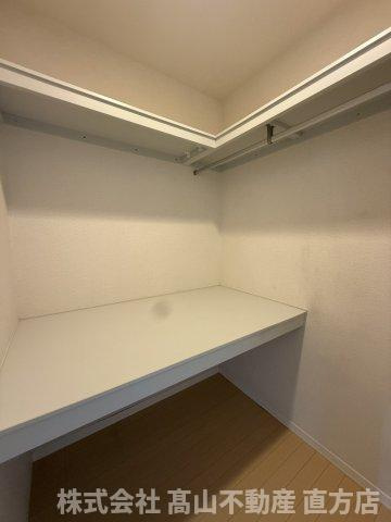 直方市大字山部のアパートの収納