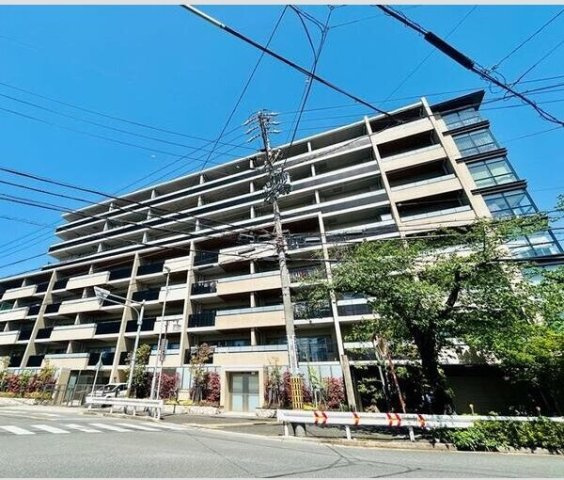 プラウド瑞穂汐路の外観