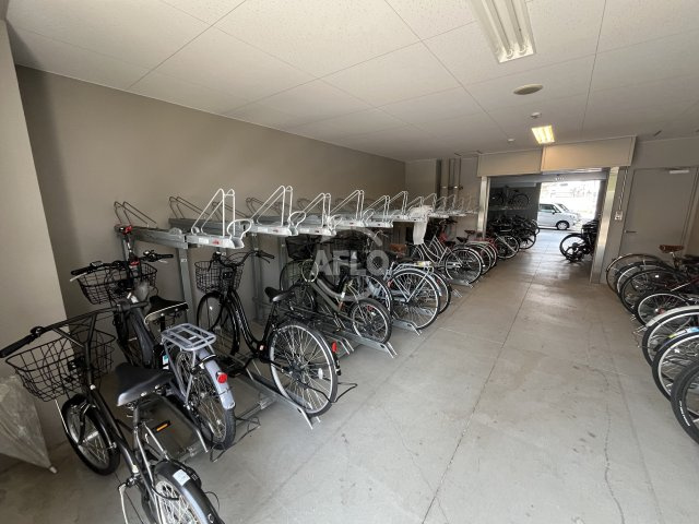 エスリードレジデンス大阪難波のその他共用部分|エスリードレジデンス大阪難波　駐輪場