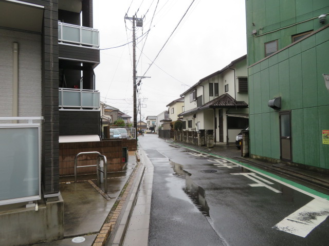 富士見市大字水子のビル