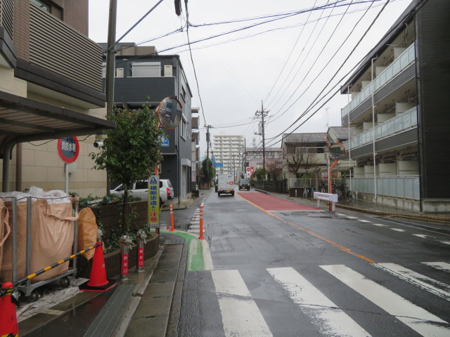 富士見市大字水子のビル