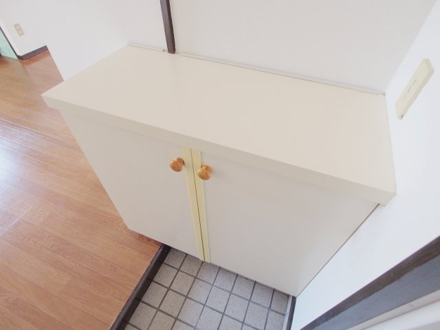 久保ビルの収納