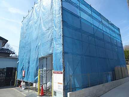 安佐北区真亀２丁目 の前面道路含む現地写真