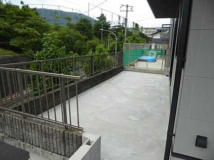 安佐北区真亀２丁目 の庭