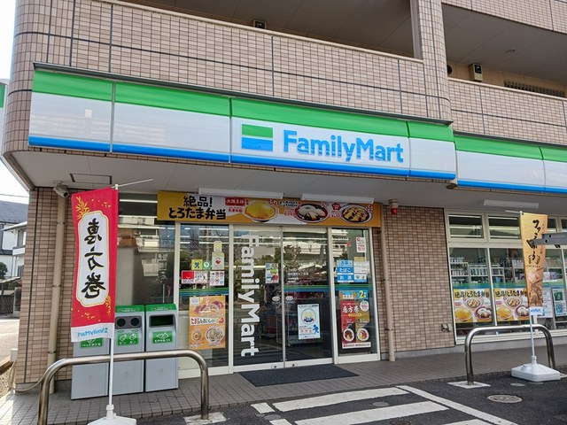 ローツェ松葉の周辺